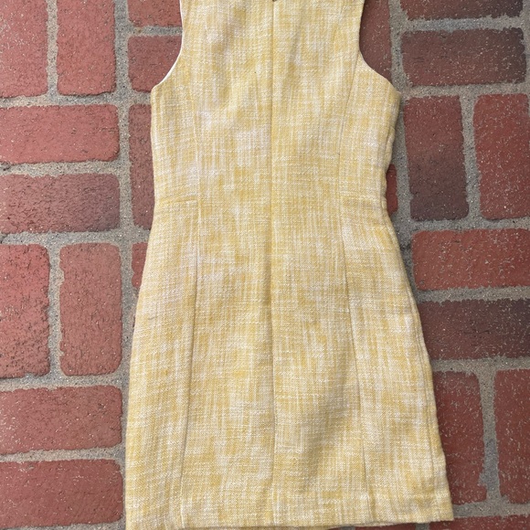 Michael kors classic yellow dress 💛 - Picture 7 of 7